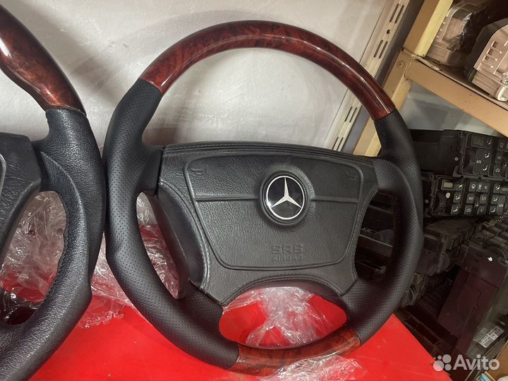 Руль на Mercedes с анатомией brabus