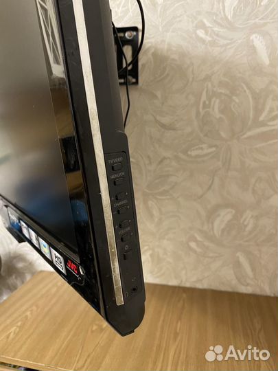 Телевизор JVC LT-42E10