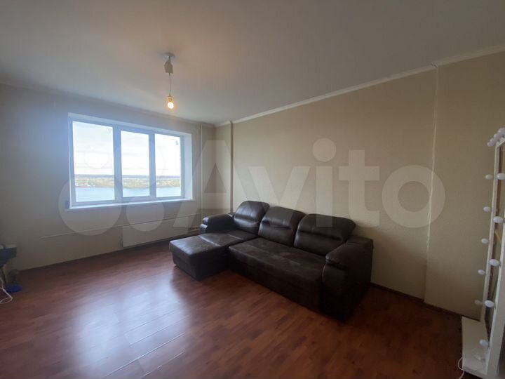 2-к. квартира, 66 м², 12/14 эт.