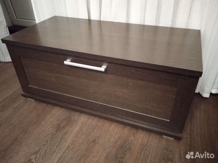 Тумба под телевизор