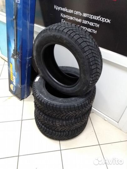 Pirelli Ice Zero 185/65 R15 92T