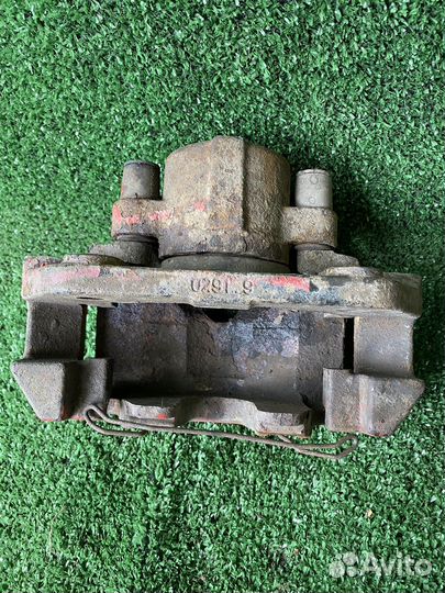 Суппорта передние escape maverick tribute