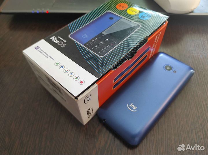 Кнопочный смартфон JOY HL2821A