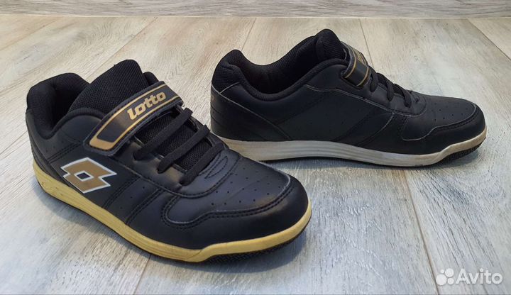 Кроссовки для мальчика Lotto размер 37