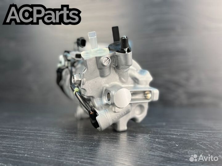 Компрессор кондиционера Renault Scenic III