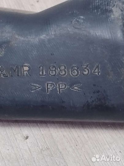 Корпус воздушного фильтра Mitsubishi Lancer 7