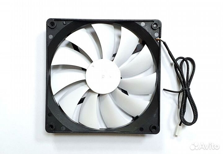 Вентилятор корпусный Fractal design 140мм, новый