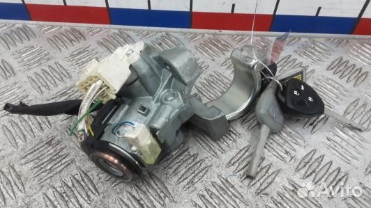 Замок зажигания toyota avensis T27 (BEA06J101)