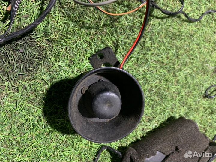 Сигнализация Audi A4 B7 2.0 ALT 2004