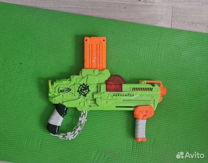 Игровое оружие Nerf с патронами