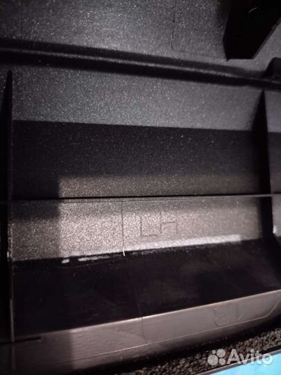 Молдинг двери Highlander перед левый Оригинал NEW