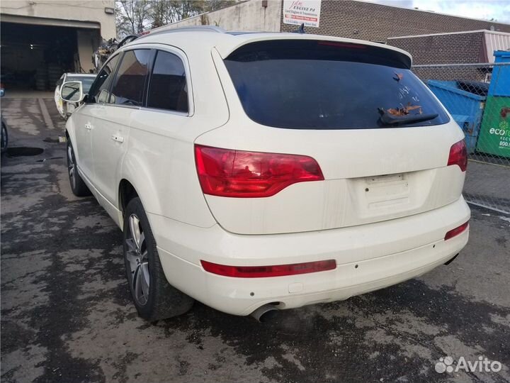 Разбор на запчасти Audi Q7