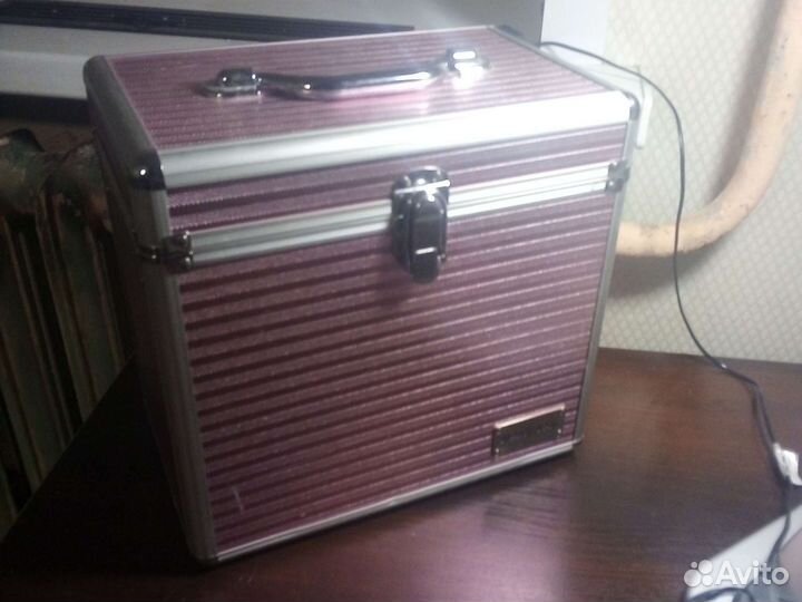 Чемодан для косметики