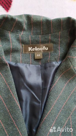 Женский костюм