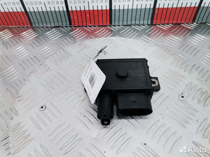 Реле накала свечей BMW 3 E46 рест. 2004