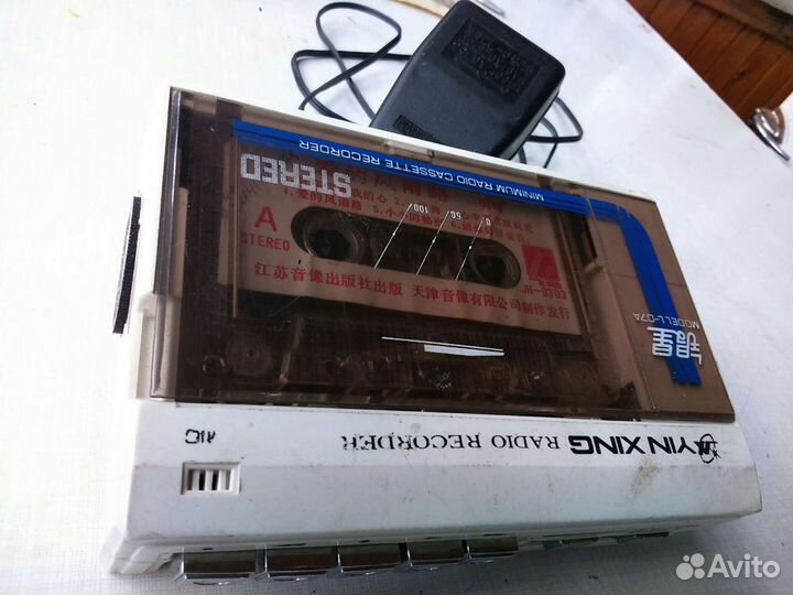 Магнитафон кассетный с адаптером