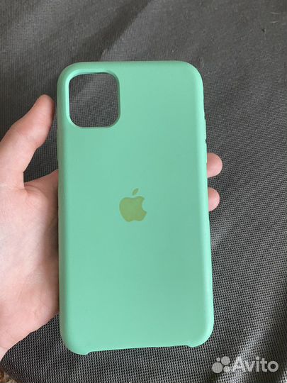 Чехол на iPhone 11
