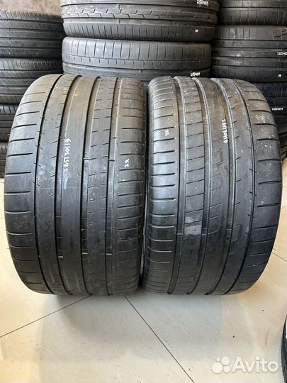 Michelin Pilot Super Sport 285/30 R19 98Y