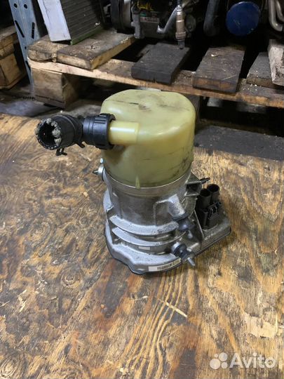 Насос гур B4164T Volvo V60 S60 2013 FS FH