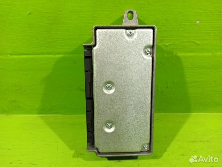 Блок управления airbag Bmw 7 F01/02 N63B44A 2010