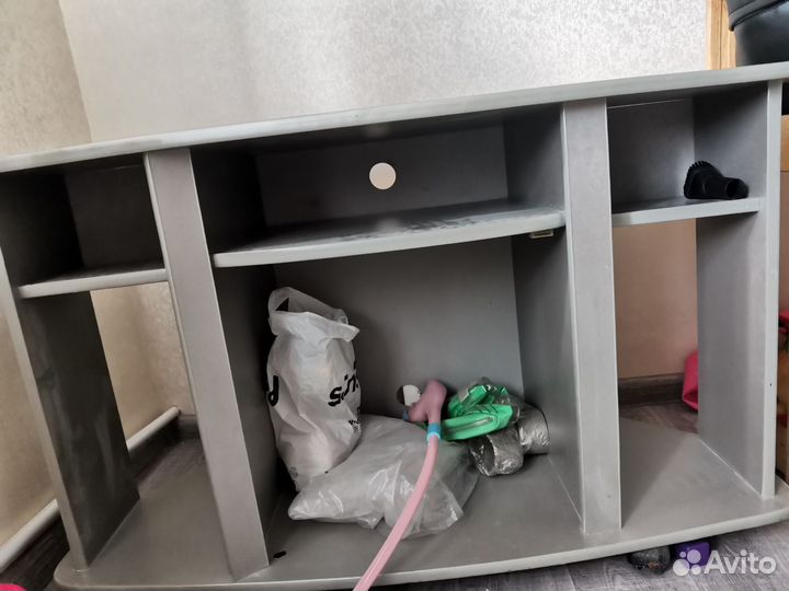 Тумба под телевизор