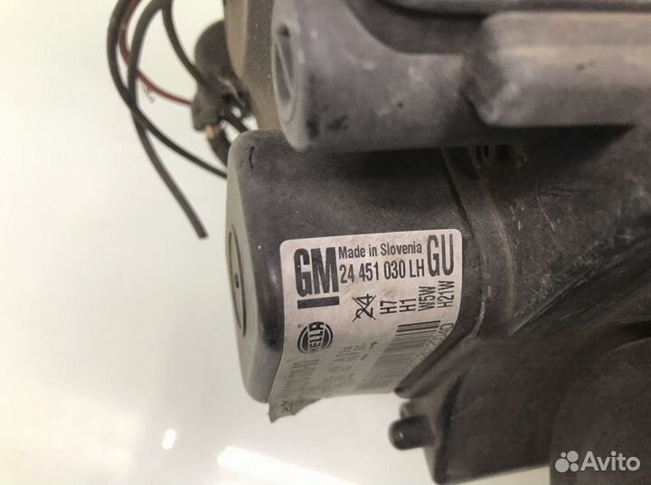 Фара 24451030 Opel Astra H (2004-2010)