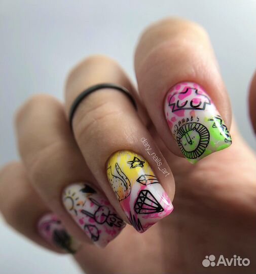 Маникюр, педикюр