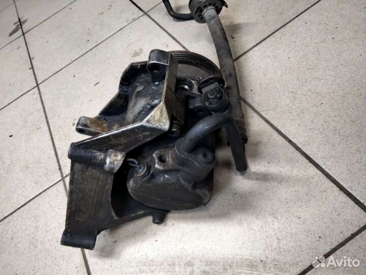 Компрессор кондиционера бмв е36