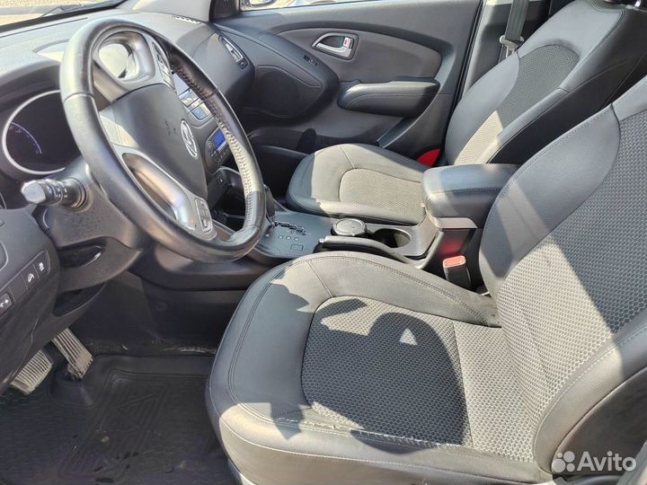 Hyundai ix35 2.0 AT, 2012, 127 000 км
