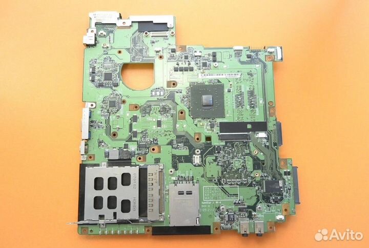 Материнская плата Fujitsu v3505 P/N: 48.4P501.011