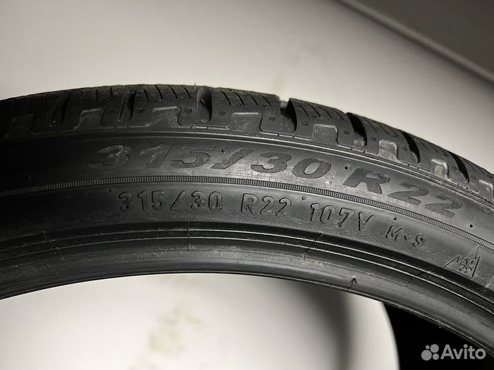 Зимние шины Bmw x5 x6 Pirelli 275/35R22 315/30R22