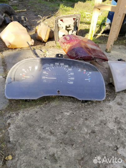 Opel vectra A щиток приборов