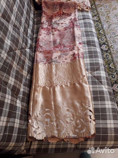 Шторы в идеалном состоянии,хамелион