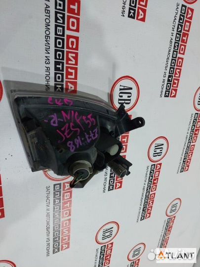 Габарит правый toyota crown