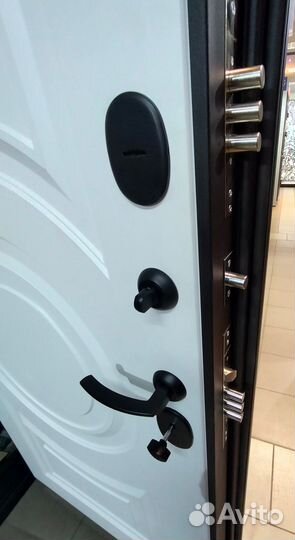 Дверь входная Богема Шагрень Черный