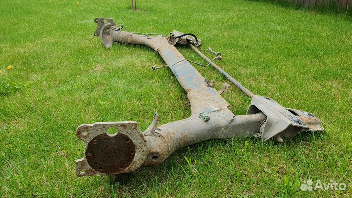 Балка задняя ауди 80 Б4