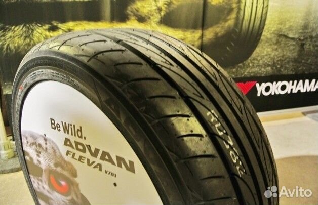 Yokohama Advan Fleva V701 235/40 R18 95W