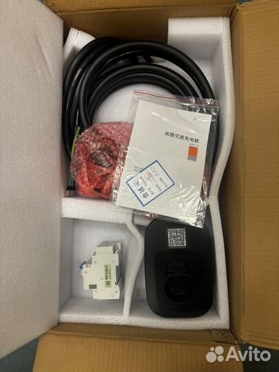 Зарядная станция Voyah free