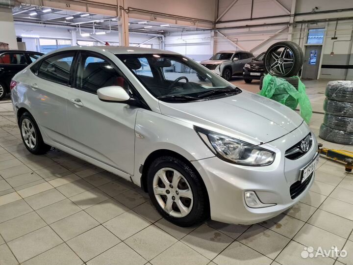 Hyundai Solaris 1.4 AT, 2011, 179 115 км