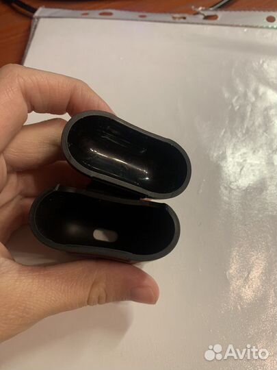 Чехол на Airpods 2