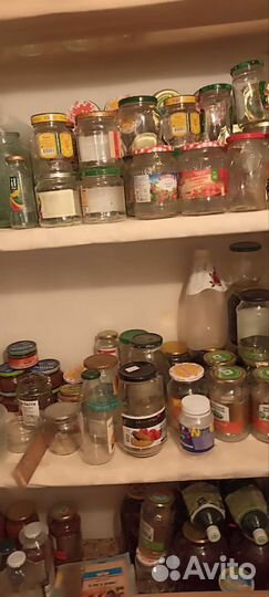 Продам банки с винтовыми крышками. Чистые, сухие