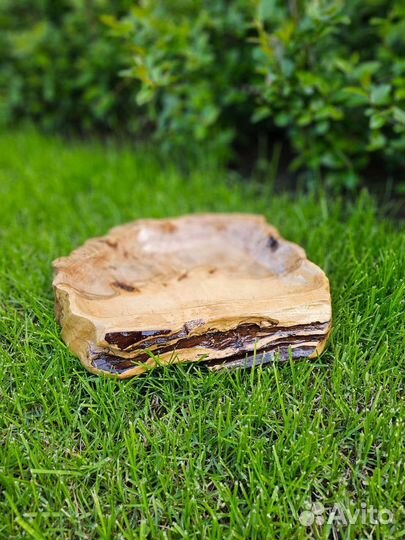 Деревянная тарелка