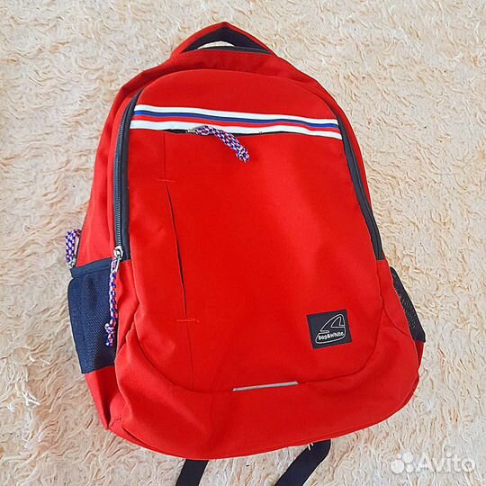 Рюкзак школьный красный. Австрия