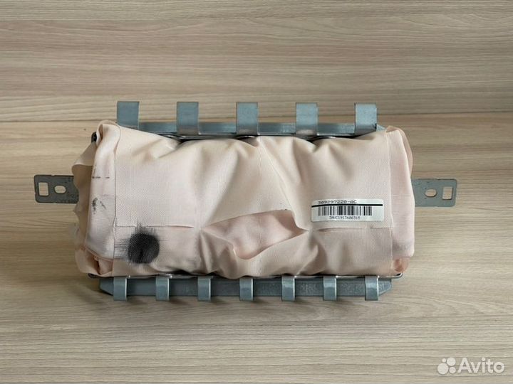 Подушка безопасности пассажира передняя LADA X-Ray