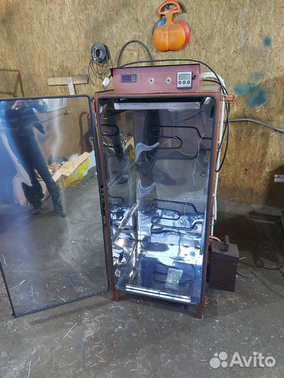 Коптильная камера термо дымовая 100,50 кг загрузки