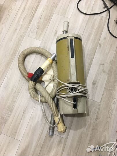 Пылесос ракета 9