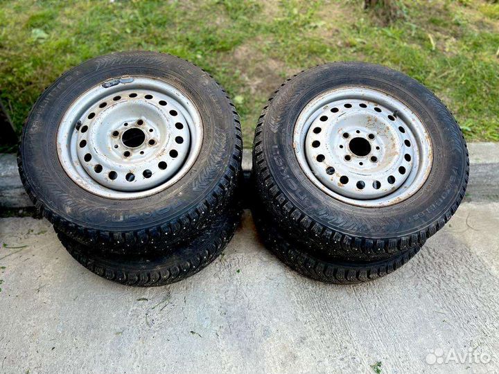 Nokian Tyres Hakkapeliitta 8 175/70 R13