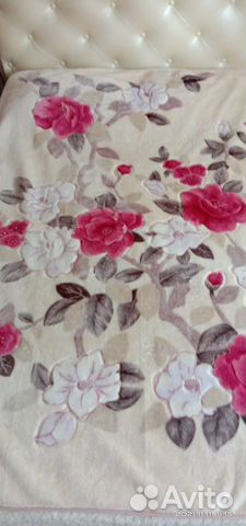 Плед на кровать новое