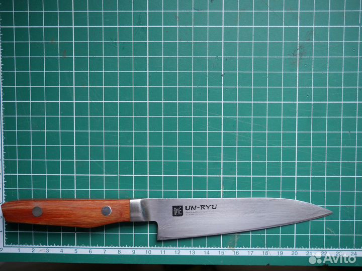 Кухонный японский нож дамасской стали 33 слоя