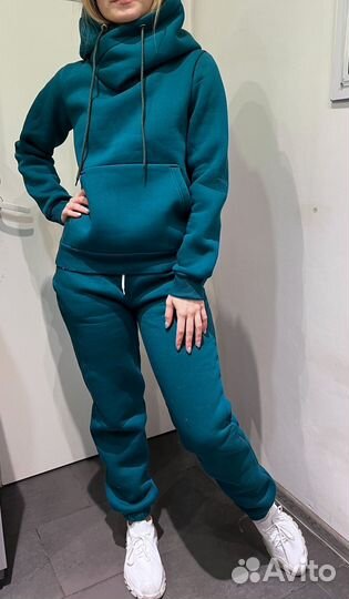 Спортивный костюм женский тёплый